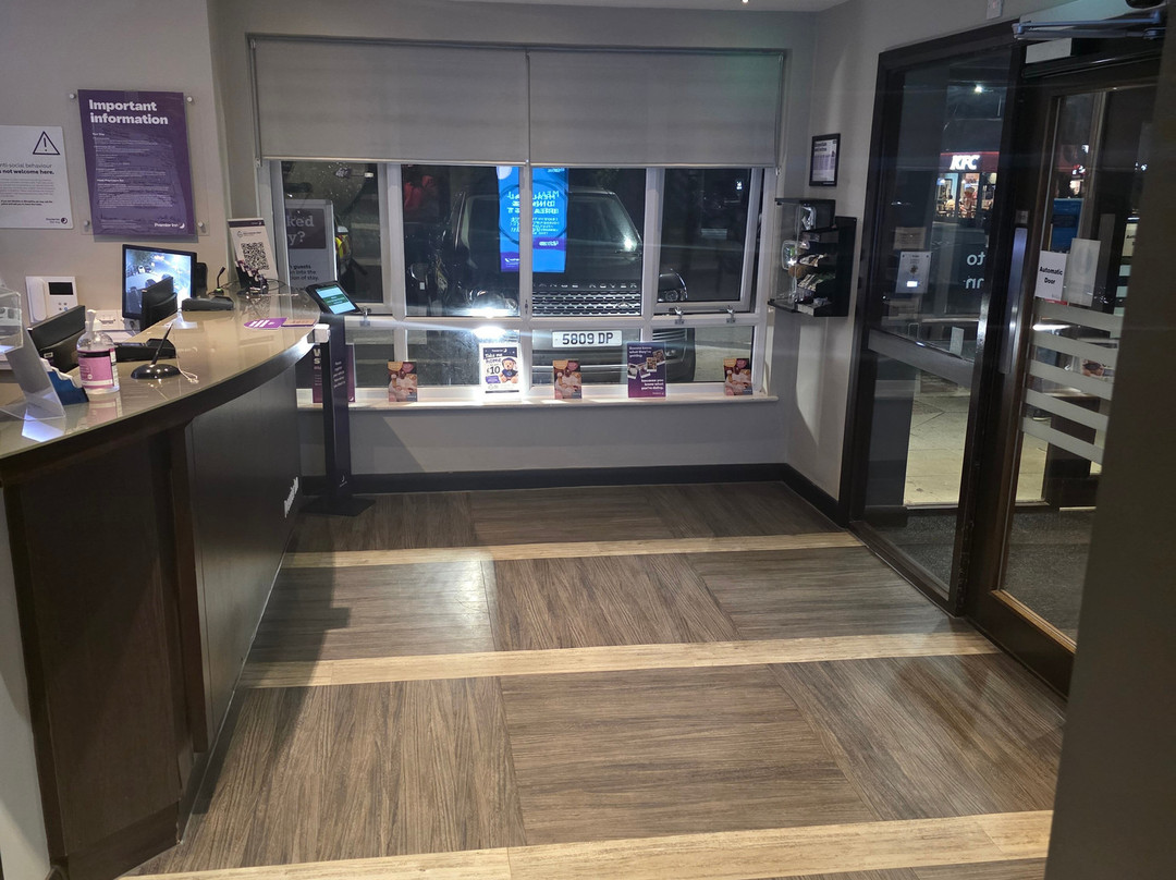 伯明翰奥尔德伯里普瑞米尔酒店(M5, Jct2)主图