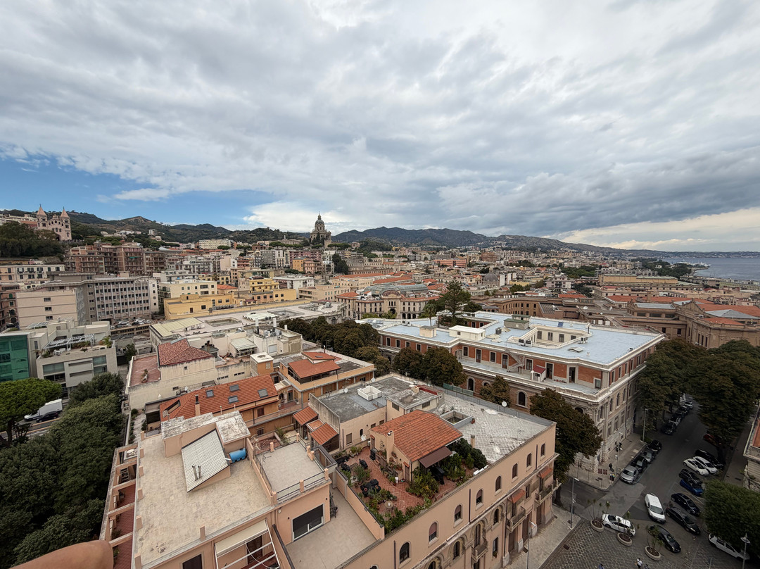 Campanile del Duomo di Messina-墨西拿必去景点