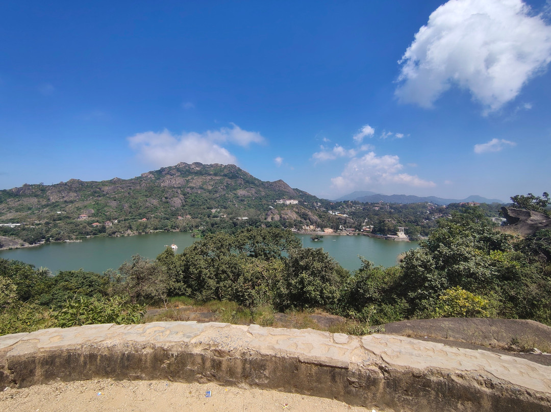 Nandishwar Guest House