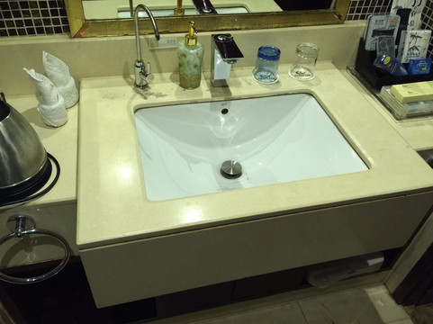 财信国际商务酒店主图