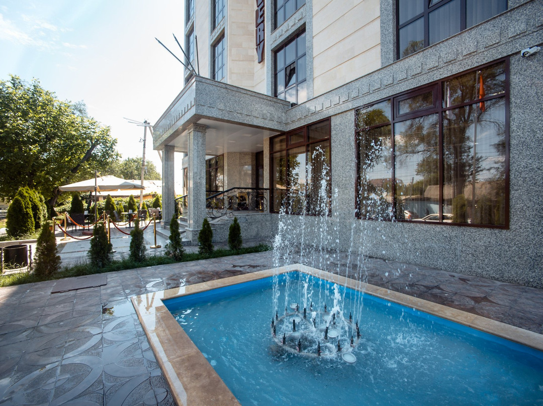 Discovery Hotel