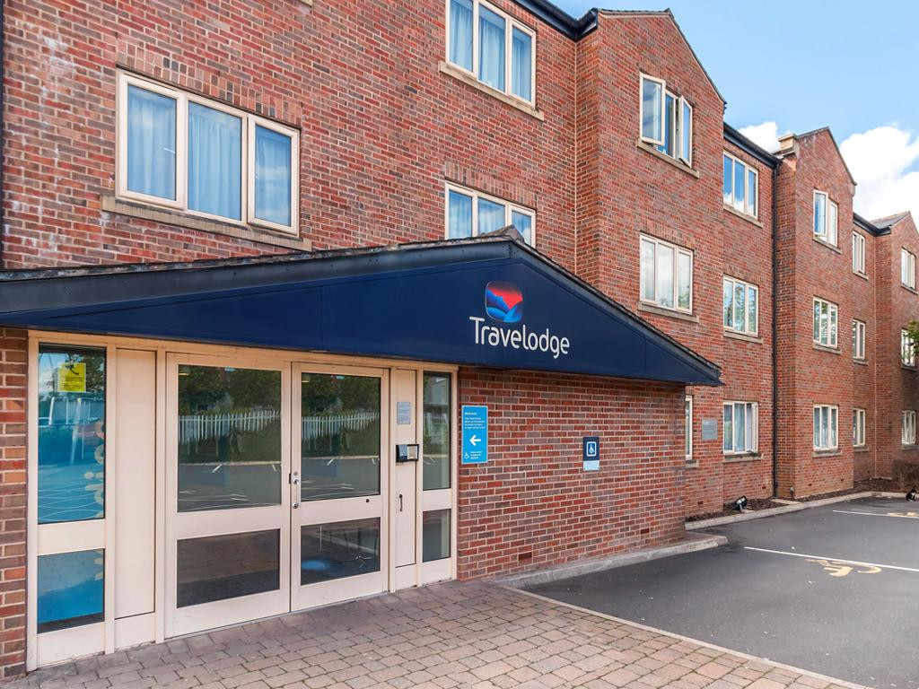Travelodge Oldham