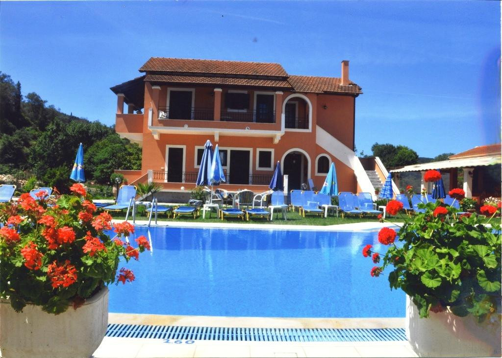 Peroulades酒店住宿-Varvara Studios & Apartments I