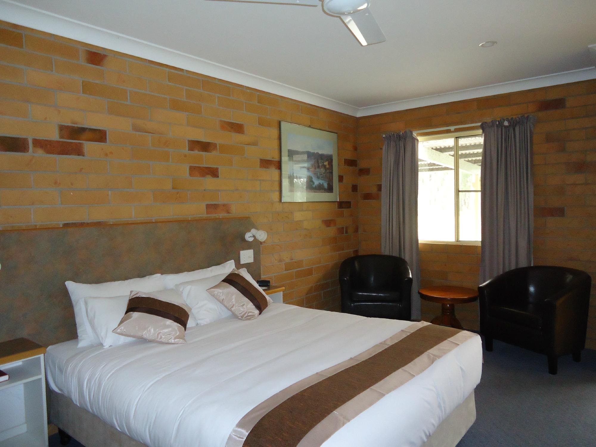 Copper Country Motor Inn & Restaurant-官方