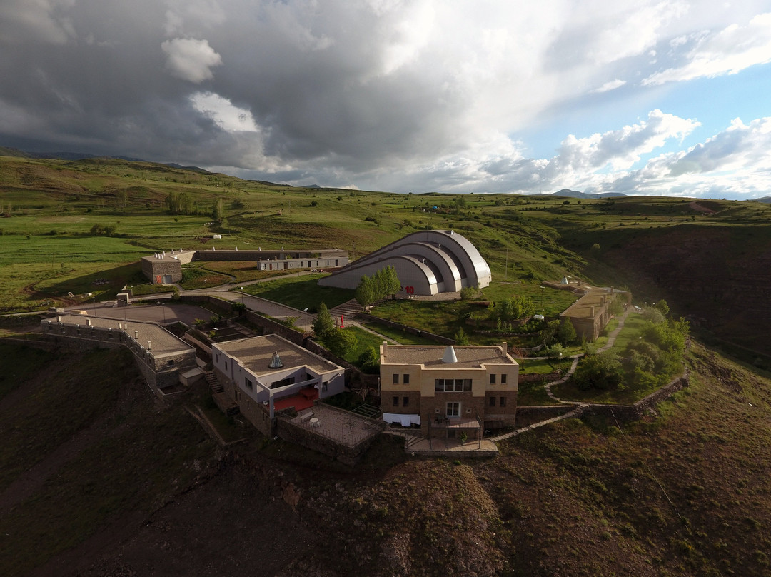 Tercan酒店住宿-Baksı Konukevi