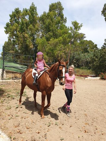 Riviera Horseback Riding Center-Las Lagunas de Mijas必去景点