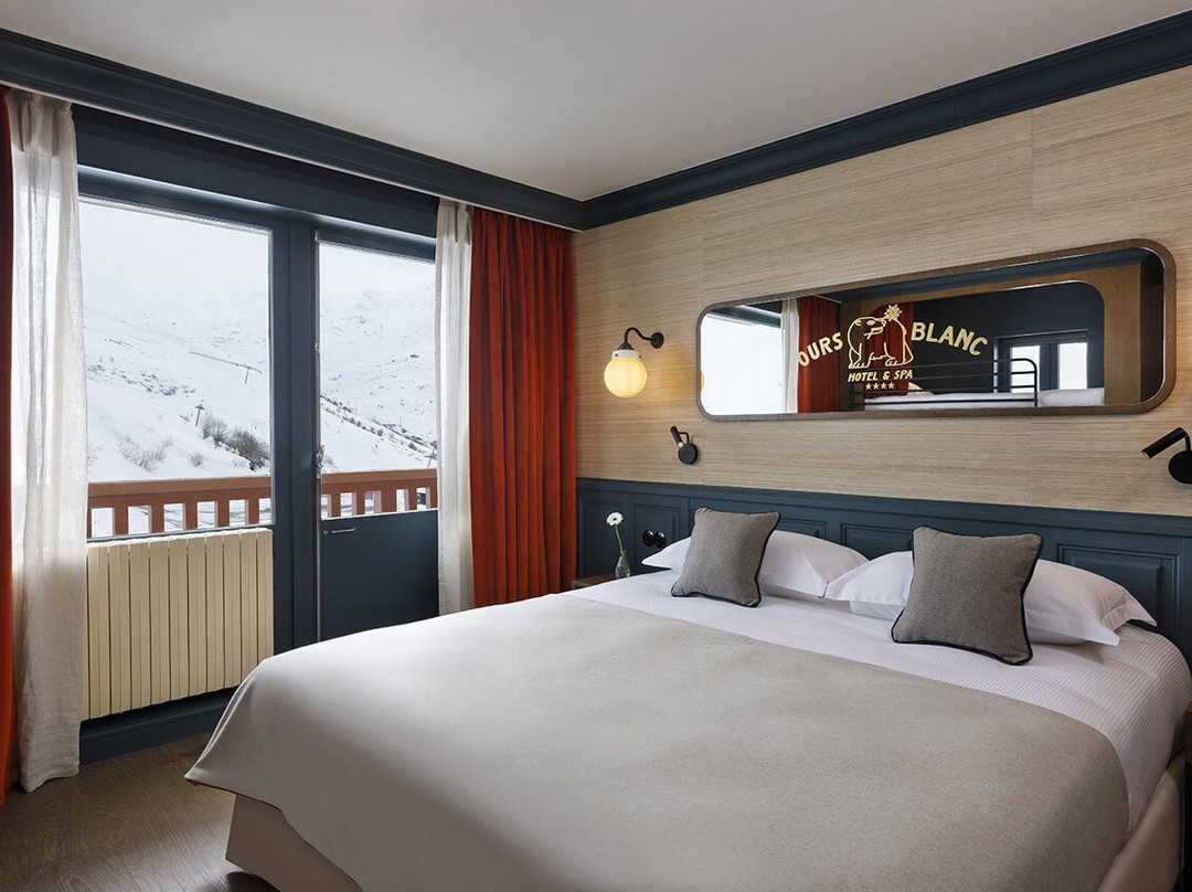 Ours Blanc Hotel & Spa主图