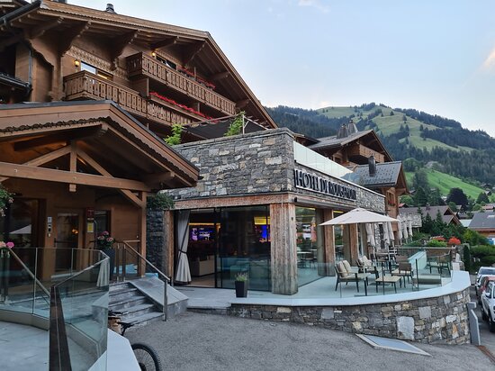 Hotel de Rougemont & Spa Nuxe-浴室