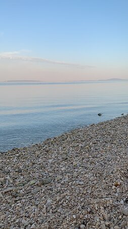 Strasko Beach景点图片