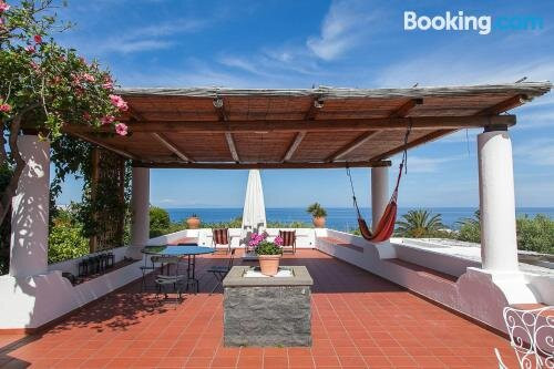 Villa Stromboli E Strombolicchio
