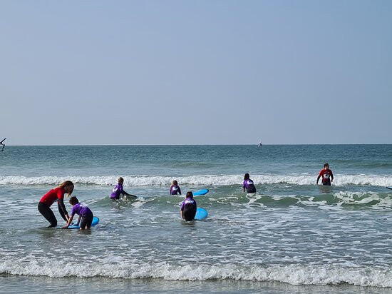 Natural Surf School景点图片