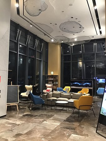 淄博高新区柳泉路亚朵酒店主图