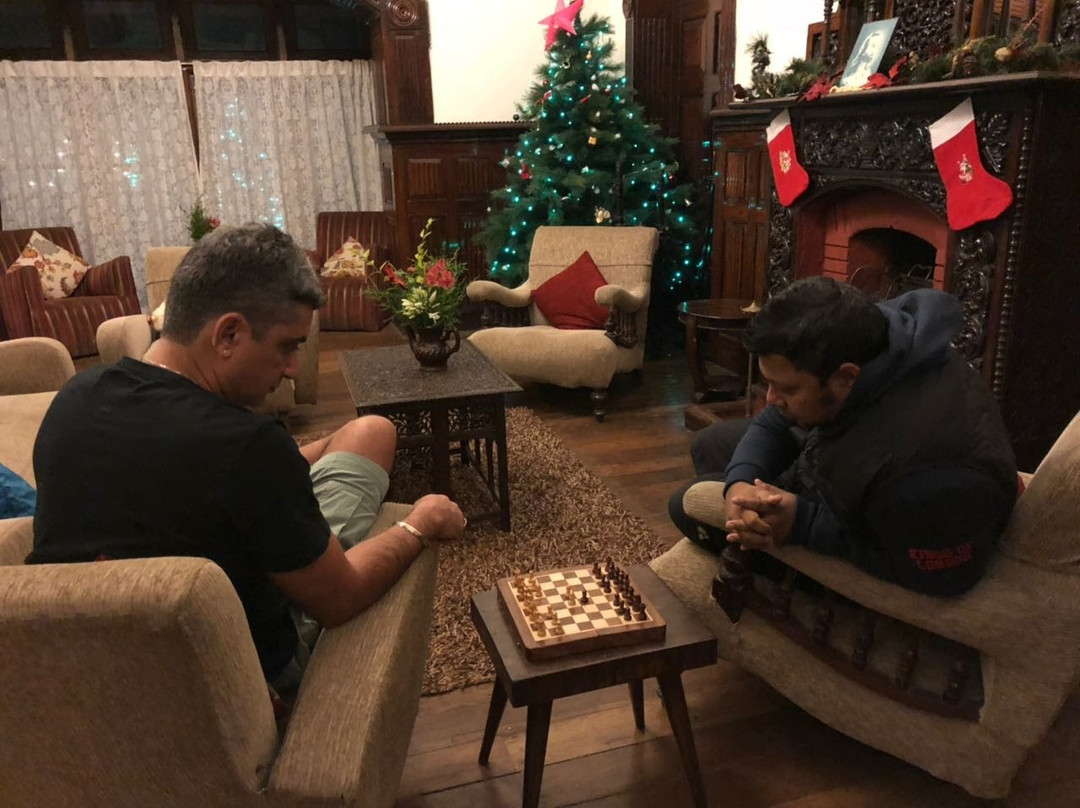 Kings Cliff Ooty主图