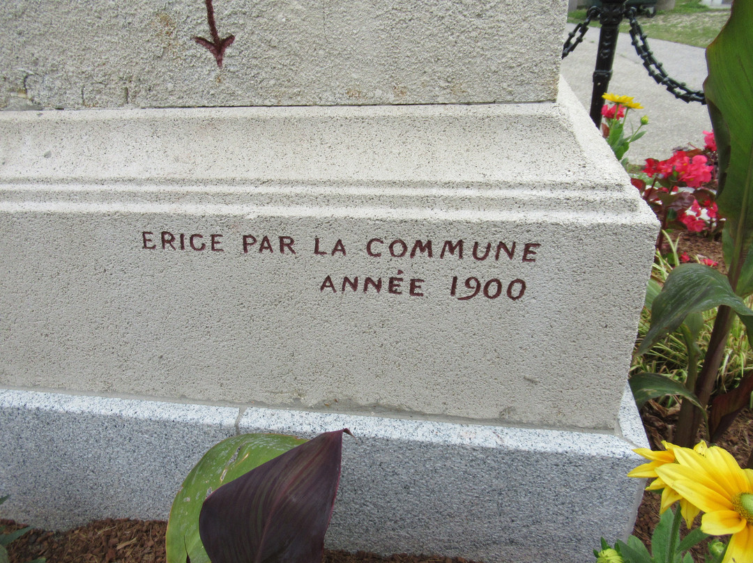 Monument Communal