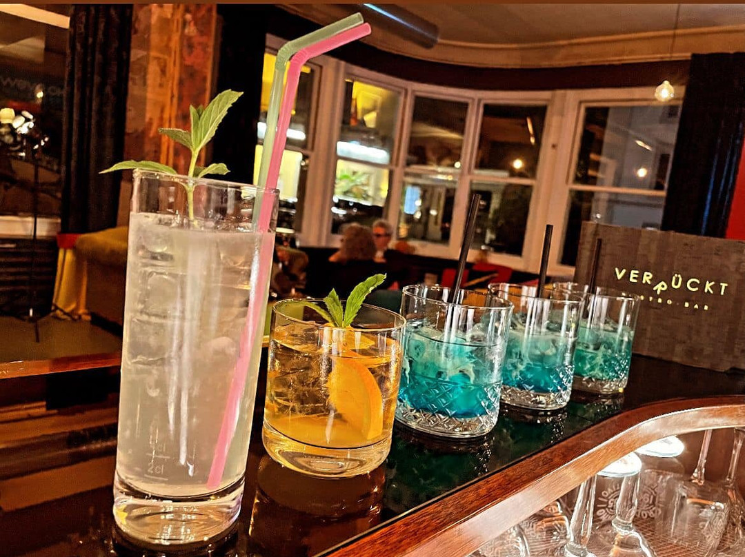 韦吉斯餐馆和美食-Verrückt Bar
