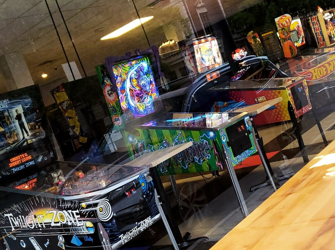 Pinball Garage-Hamilton必去景点