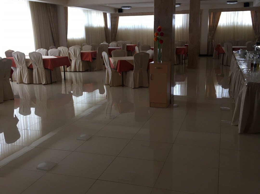 Tsaghkahovit Hotel主图