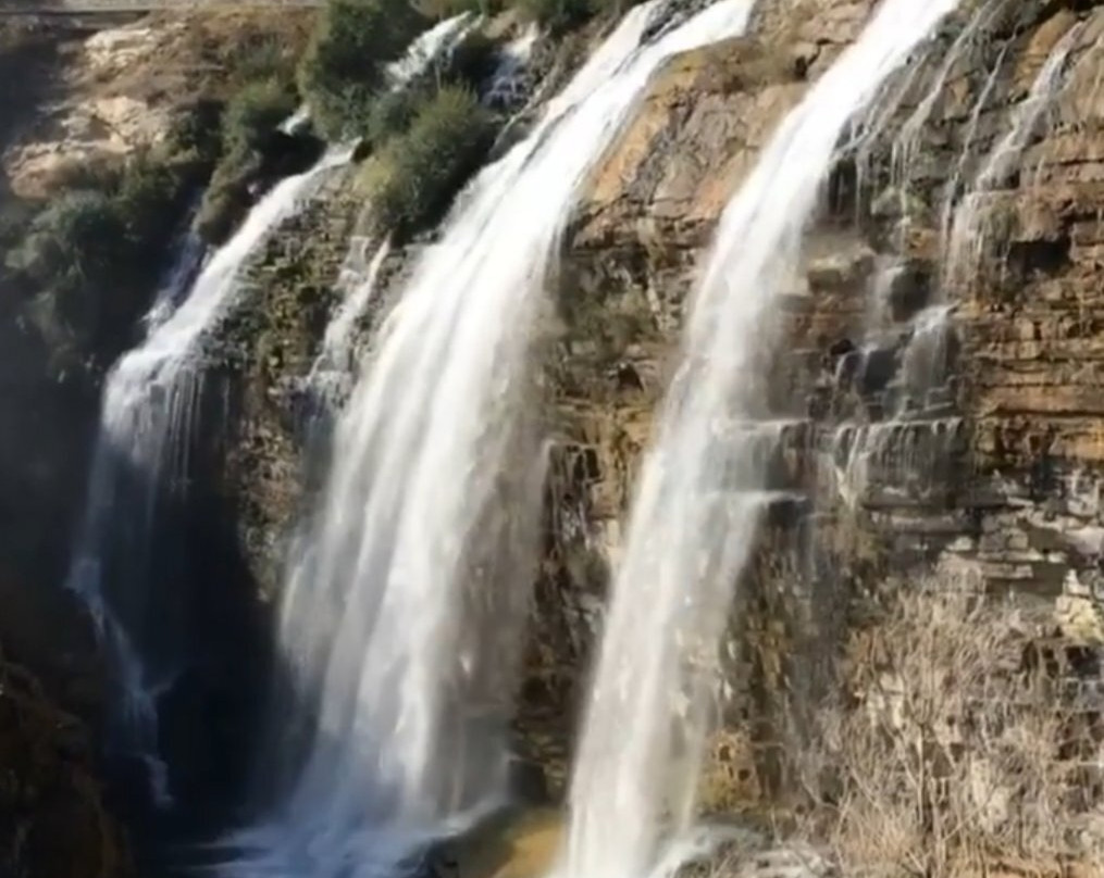 Tortum Waterfall景点图片