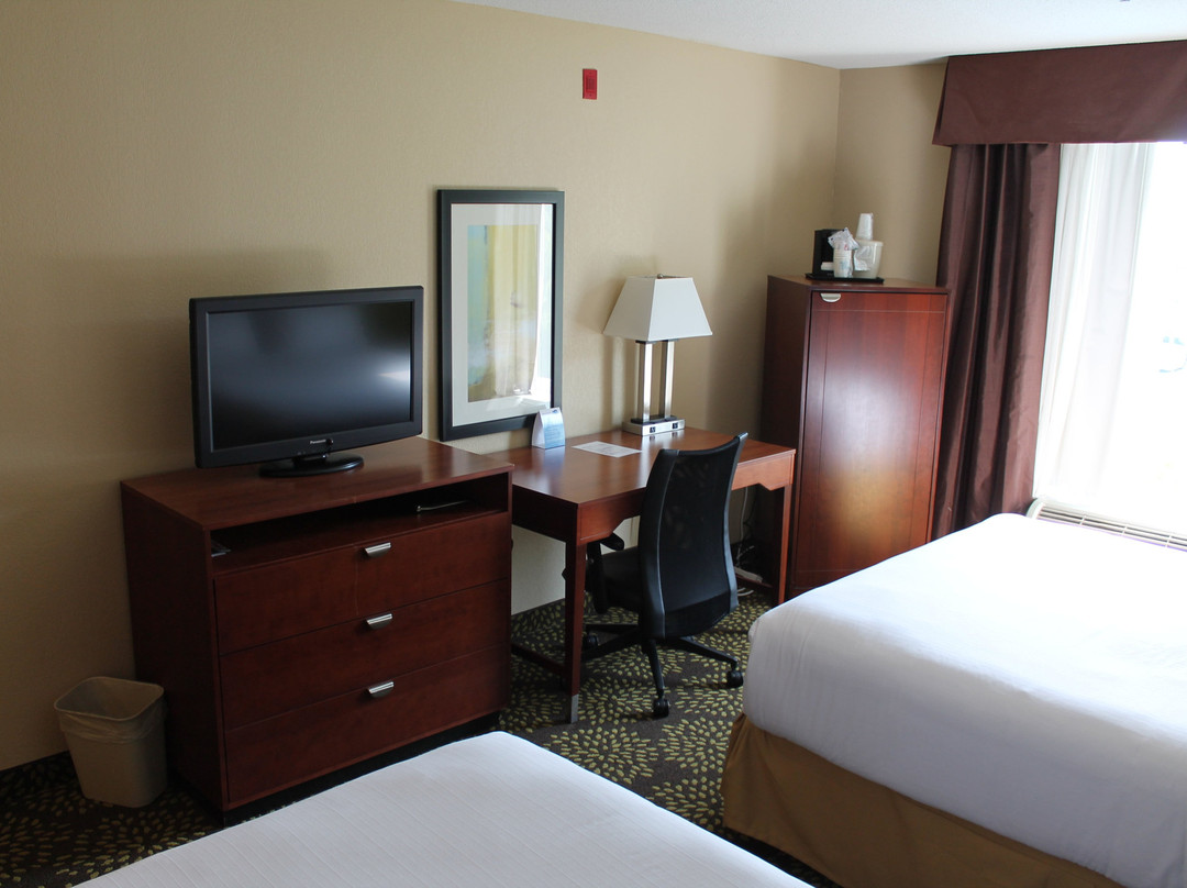 Holiday Inn Express & Suites Starkville by IHG主图