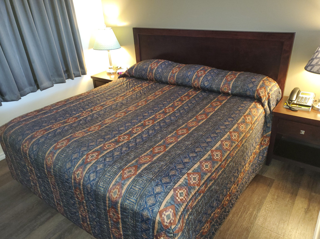 Battlefords Inn主图