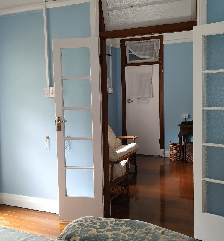 Babinda Quarters.主图