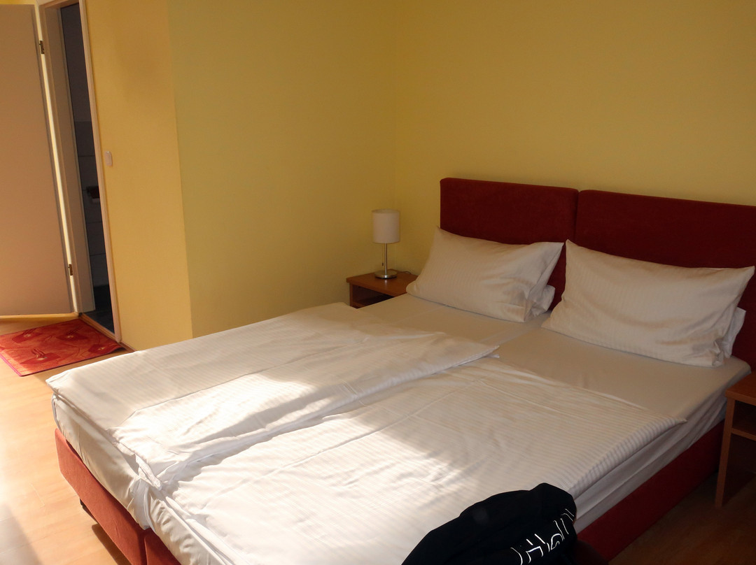 Hotel Colonius主图