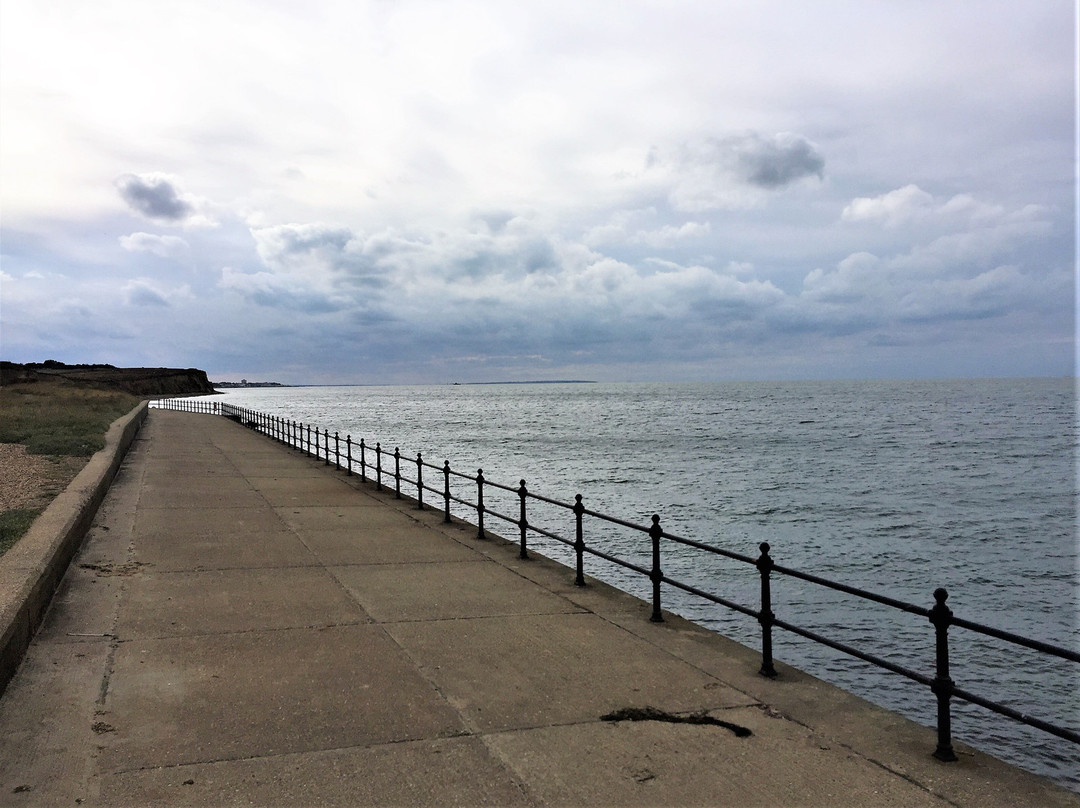 Reculver Beach景点图片