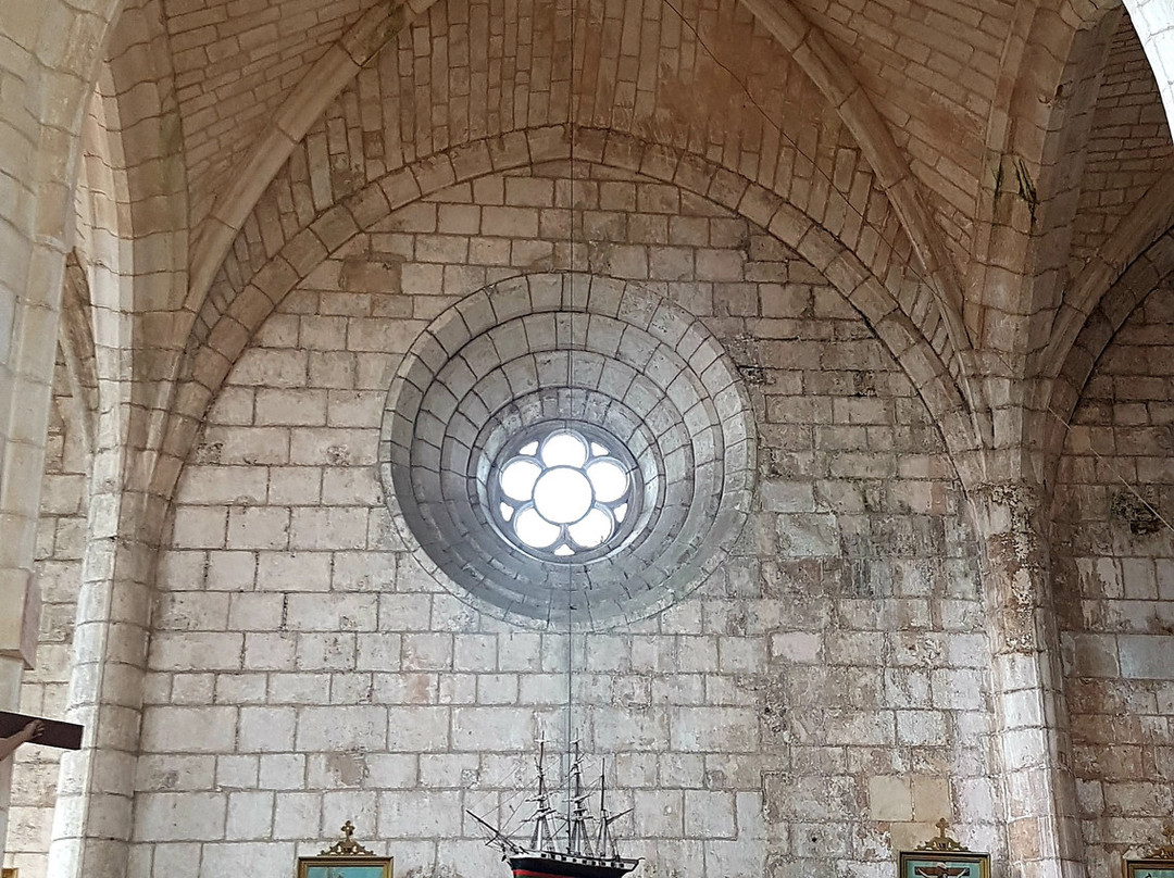 Eglise Saint-Martin d'Esnandes景点图片