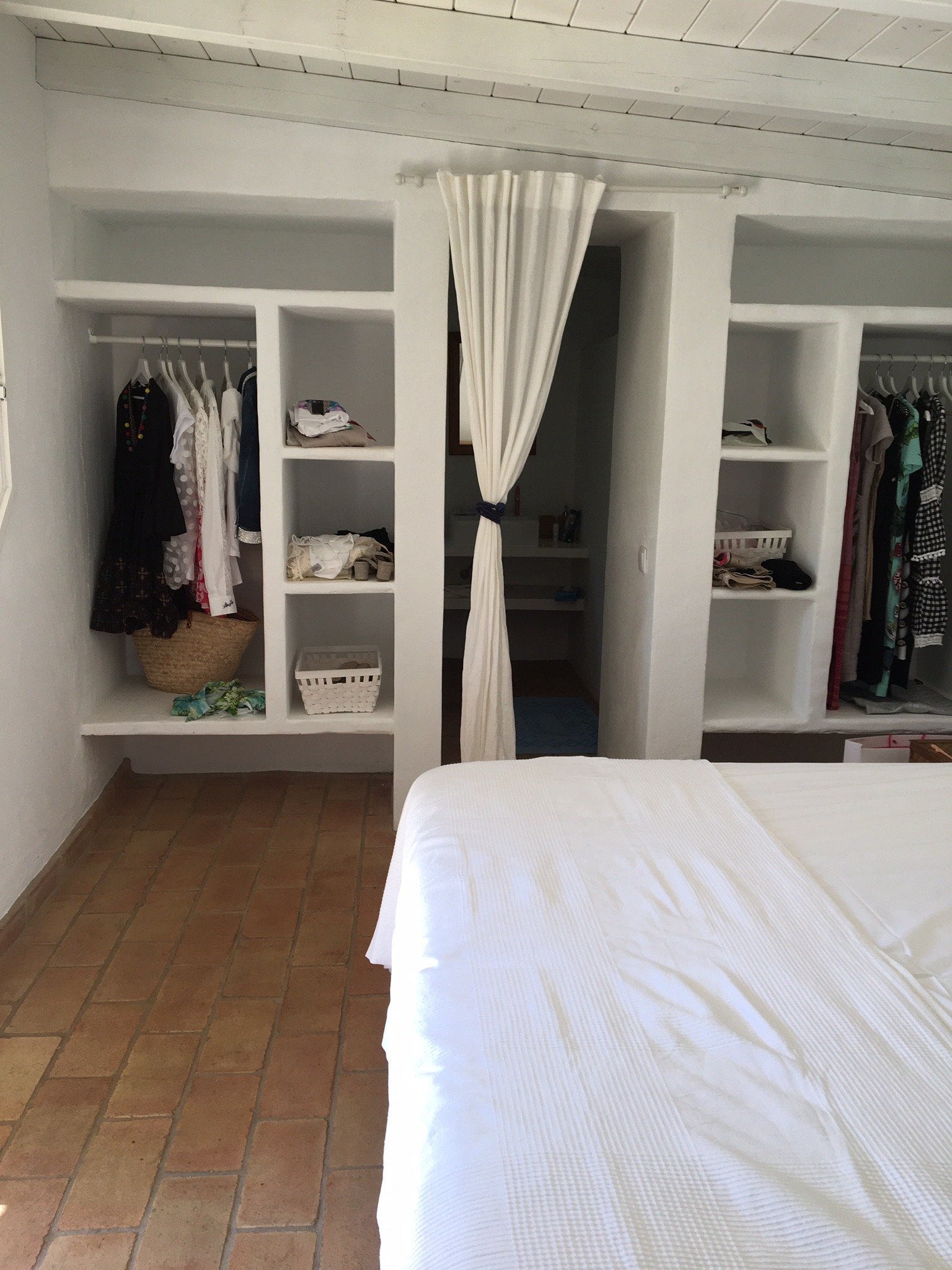 charlotte be my Guest-官方