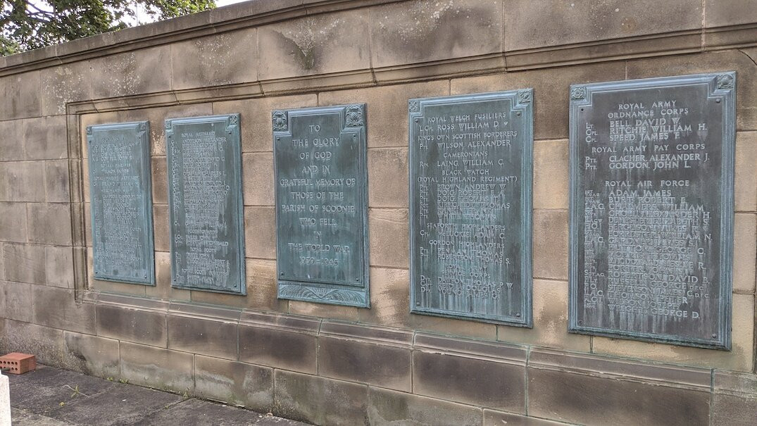 Leven War Memorial-Leven必去景点