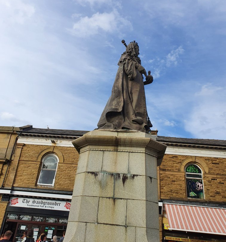 Queen Victoria Statue-绍斯波特必去景点