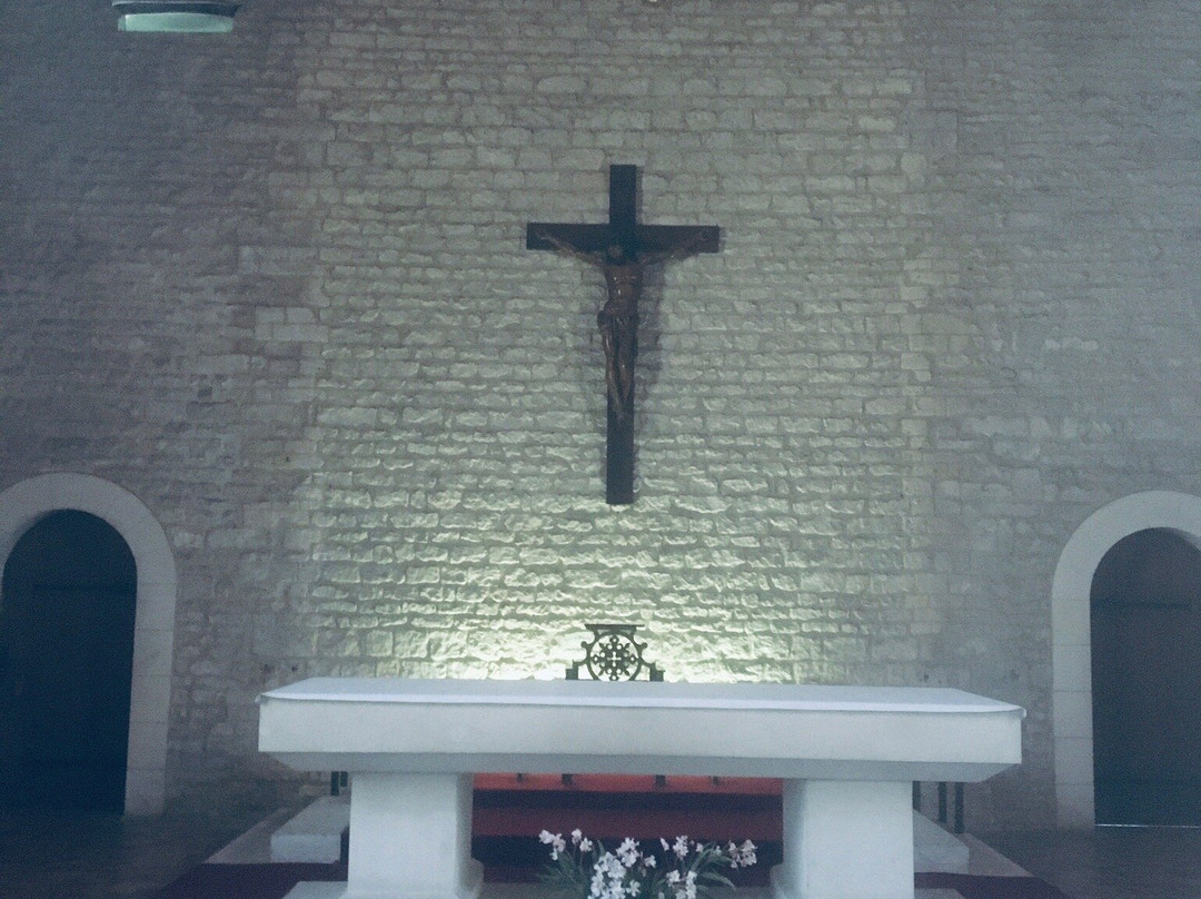 Eglise Catholique Saint Trojan景点图片