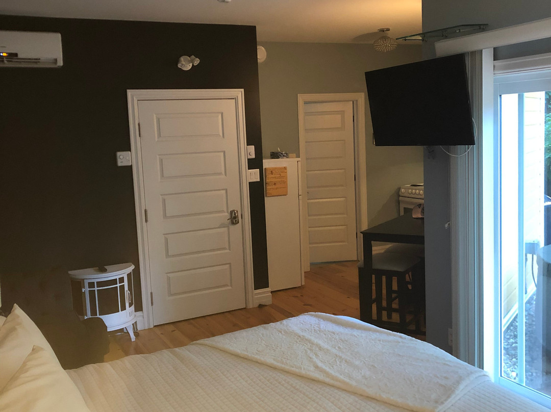 Belle De Nuit Wakefield Inn主图