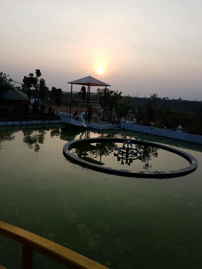 Deshawar Resort-portrait