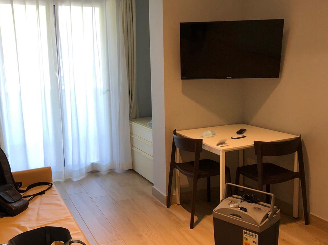 Touring Aparthotel主图