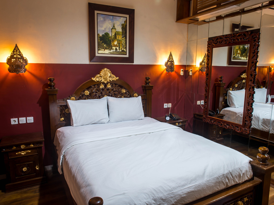 Briggs Inn Batu主图