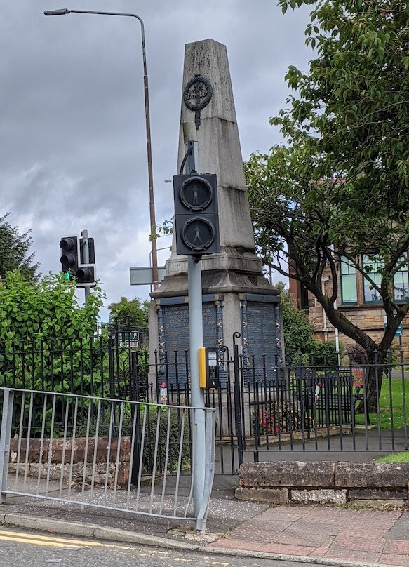 West Calder War Memorial-West Calder必去景点