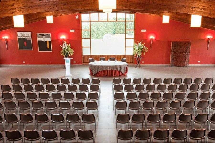 Hotel Don Carlos主图