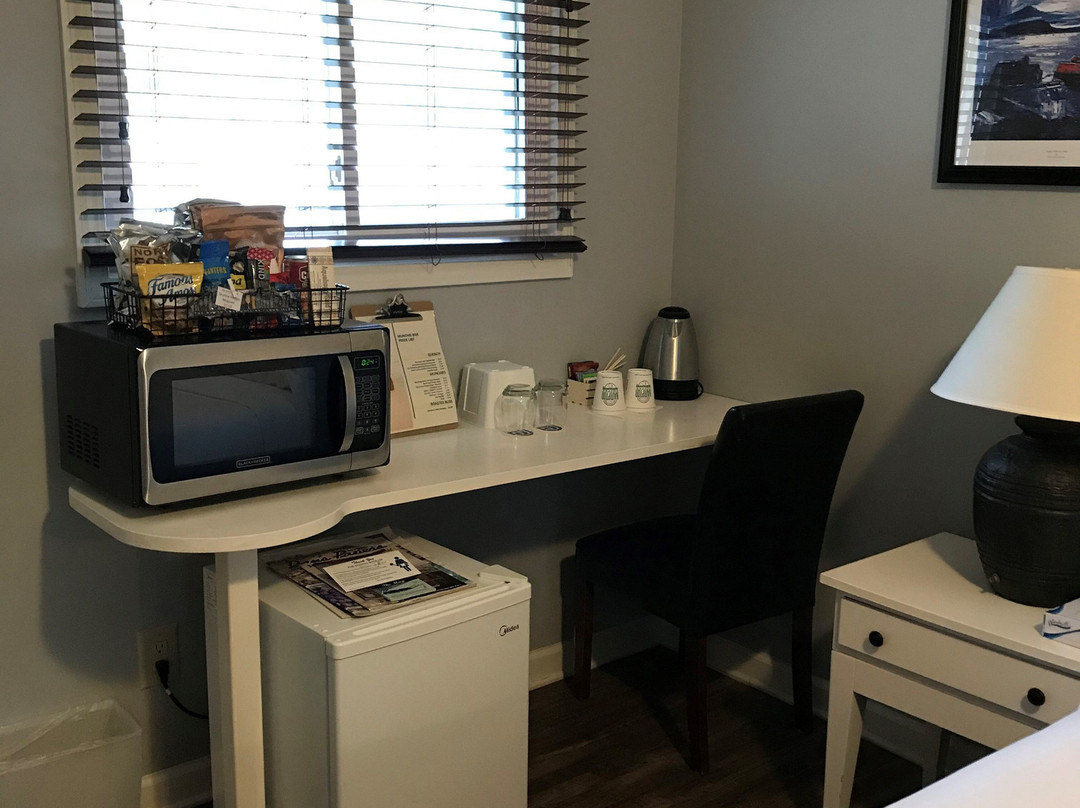 詹姆士港乡村酒店主图