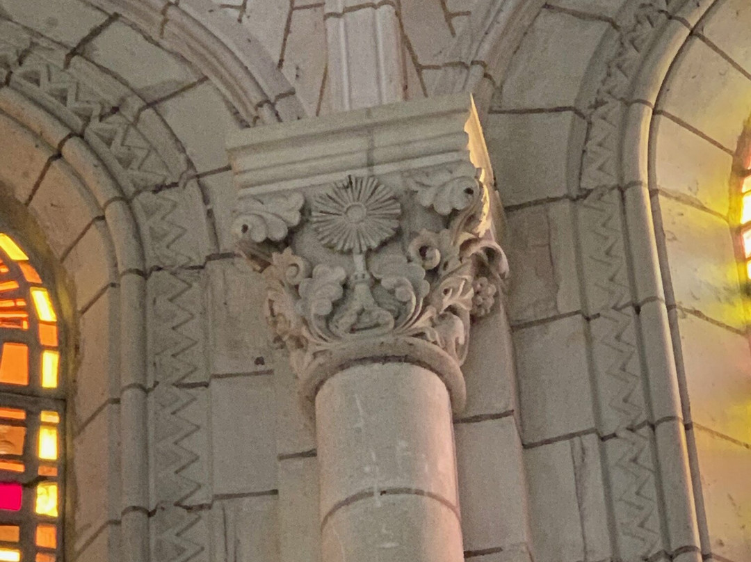 Eglise de Saint-Gervais-les-Trois-Clochers景点图片