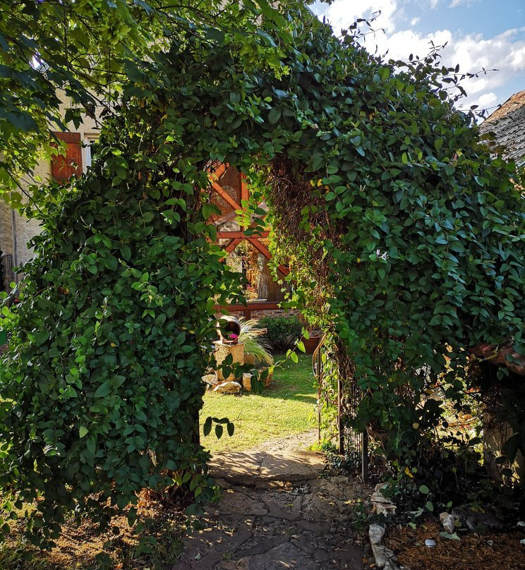 Allée des peupliers主图