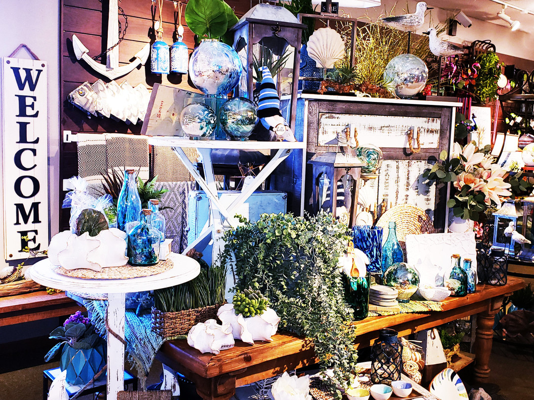 Treehouse Gift & Home景点图片