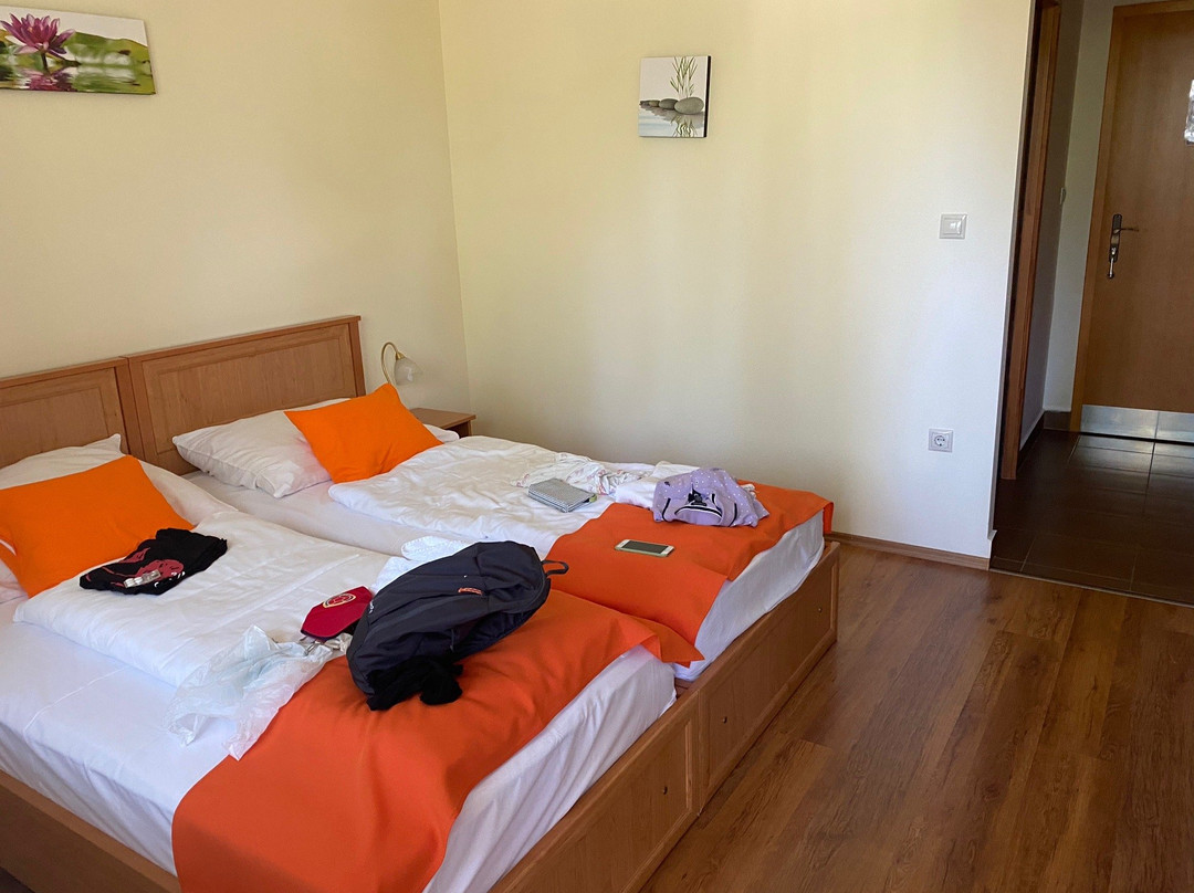 Hotel Halaszkert主图