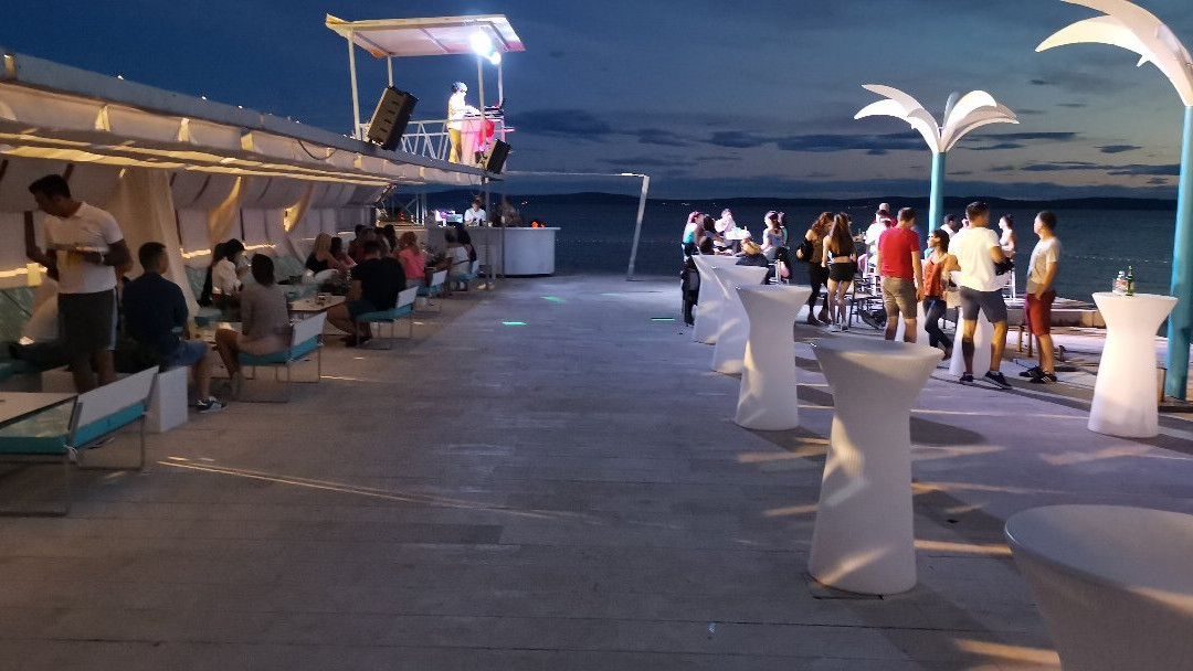 Jadran Beach Bar景点图片