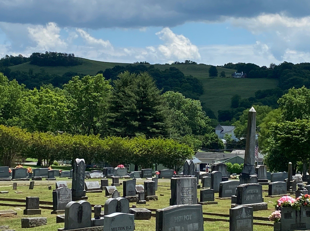 Lynchburg City Cemetery景点图片
