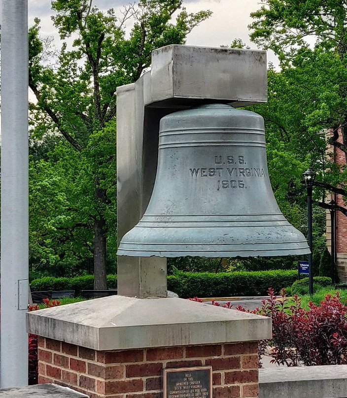 U.S.S. West Virginia Memorial Plaza景点图片