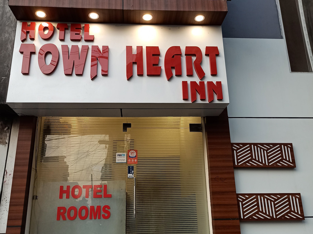Town Heart Inn主图