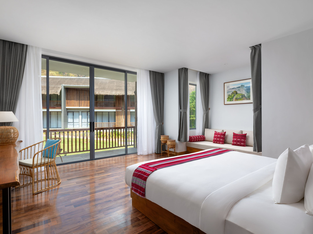 Zwekapin Valley Resort & Spa主图