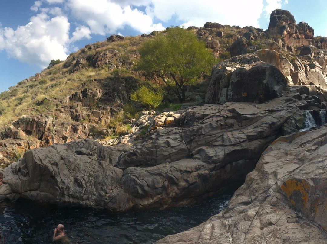 Cascada de Olaen景点图片
