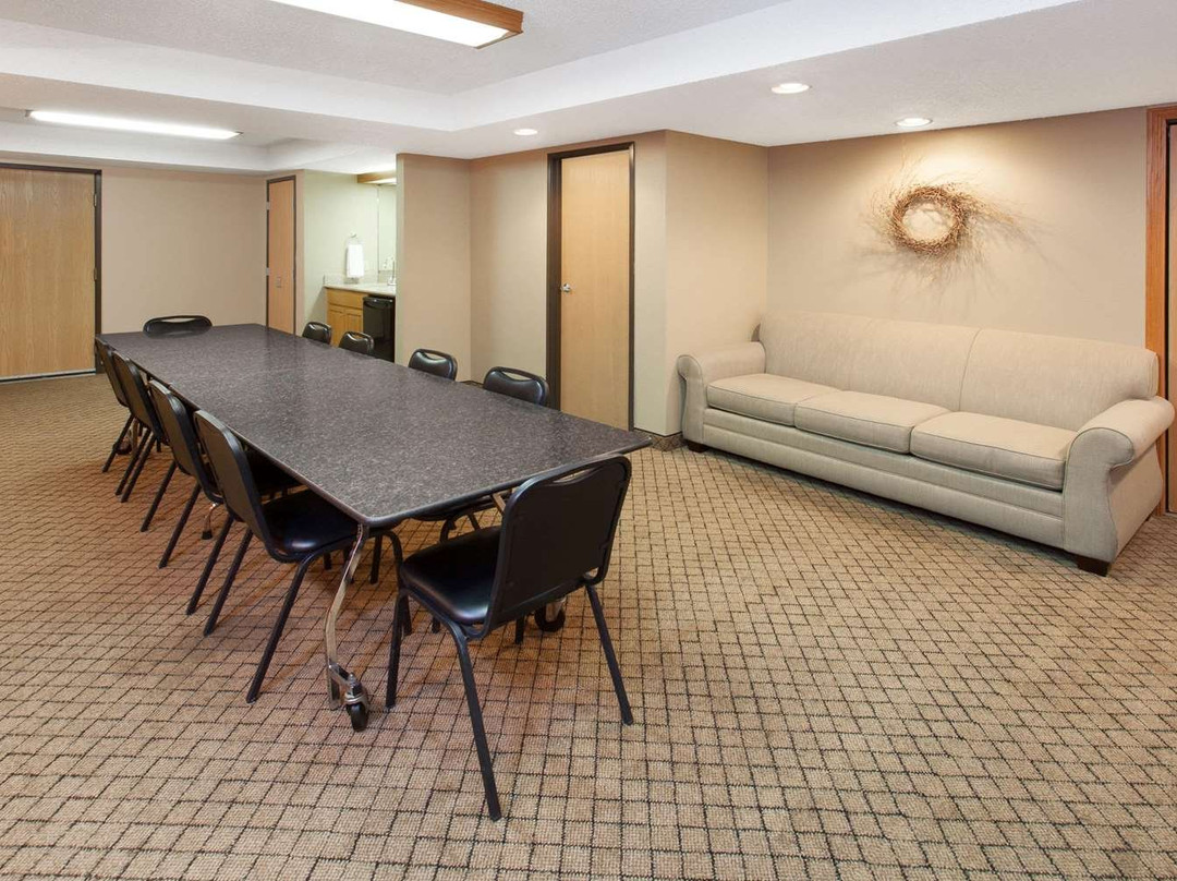 AmericInn by Wyndham Hartford WI主图